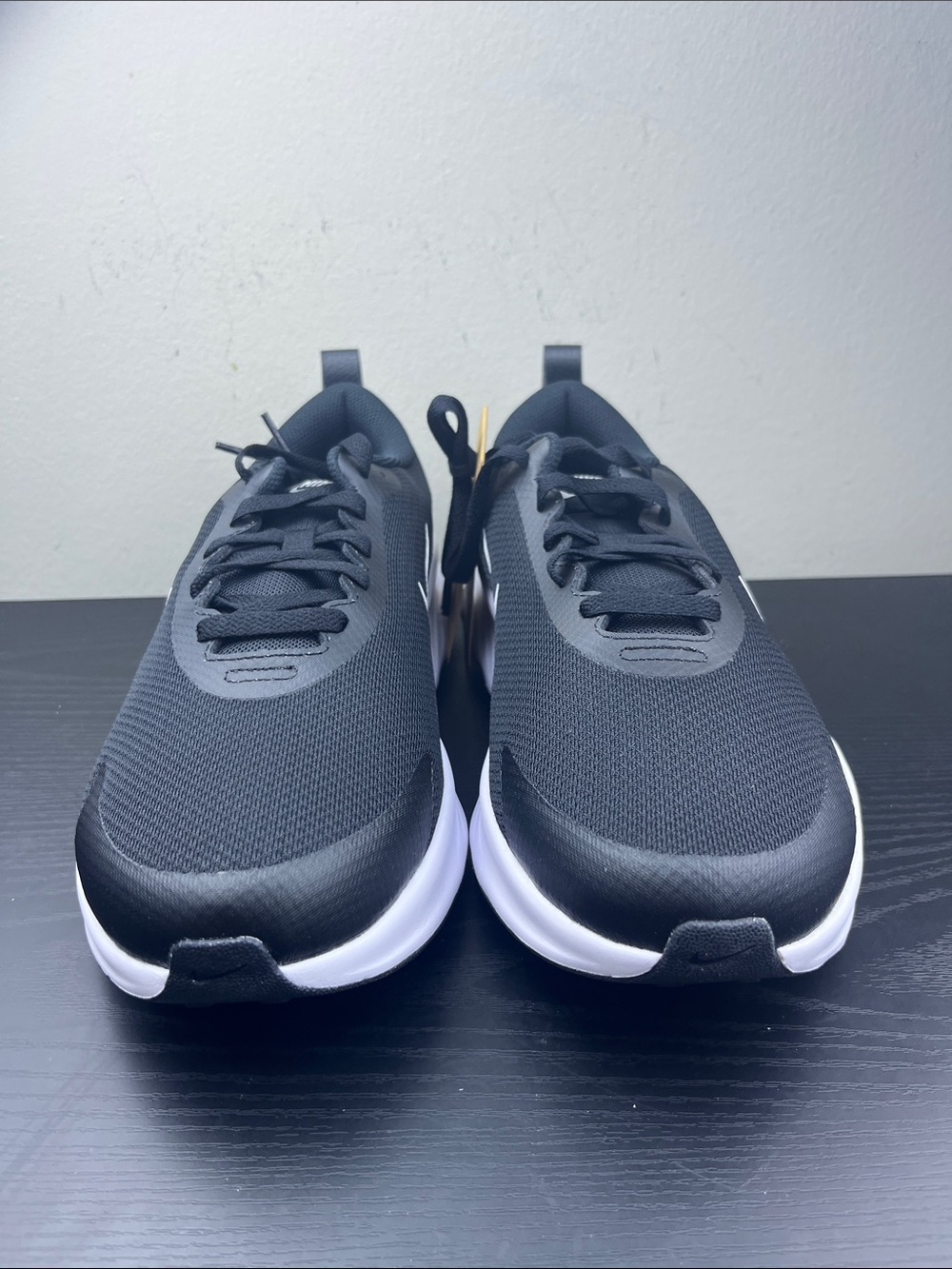 Nike Promina Extra Wide Men's Sz 9 Black White Running Walking Sneakers New - Picture 2 of 7